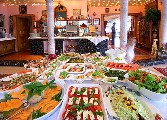 Bogat buffet doručak